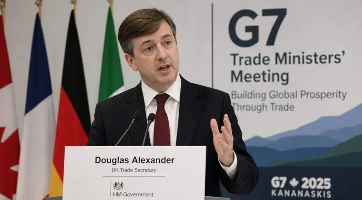 Canada-US Tariff War Tests UK's Transatlantic Trade Strategy
